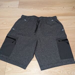Old Navy men's active charcoal shorts
